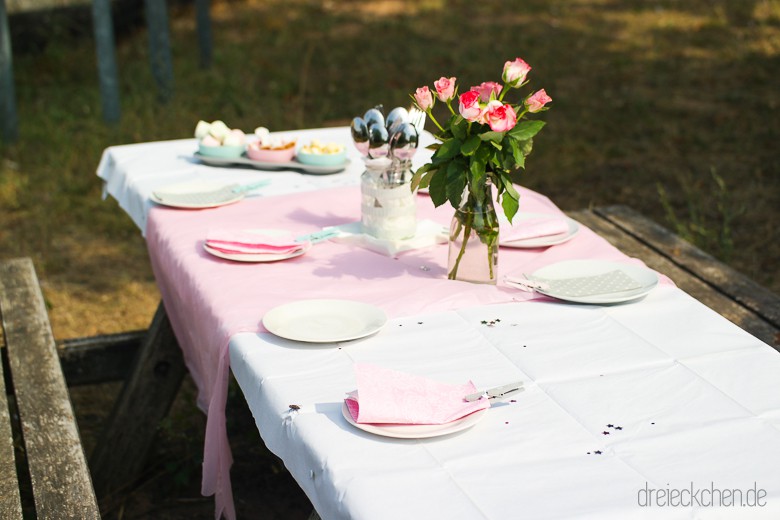 1. Geburtstag Deko im Freien